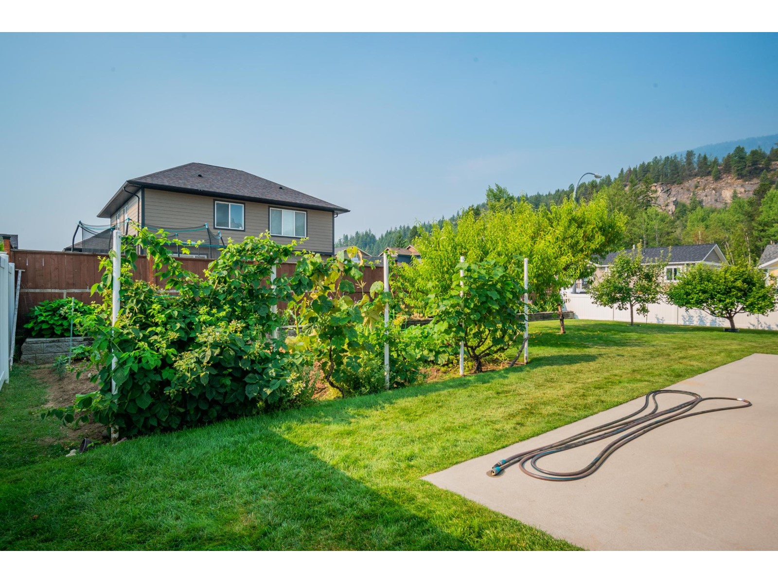 1532 Aspen  Lane, Castlegar, British Columbia  V1N 4X8 - Photo 71 - 2478971