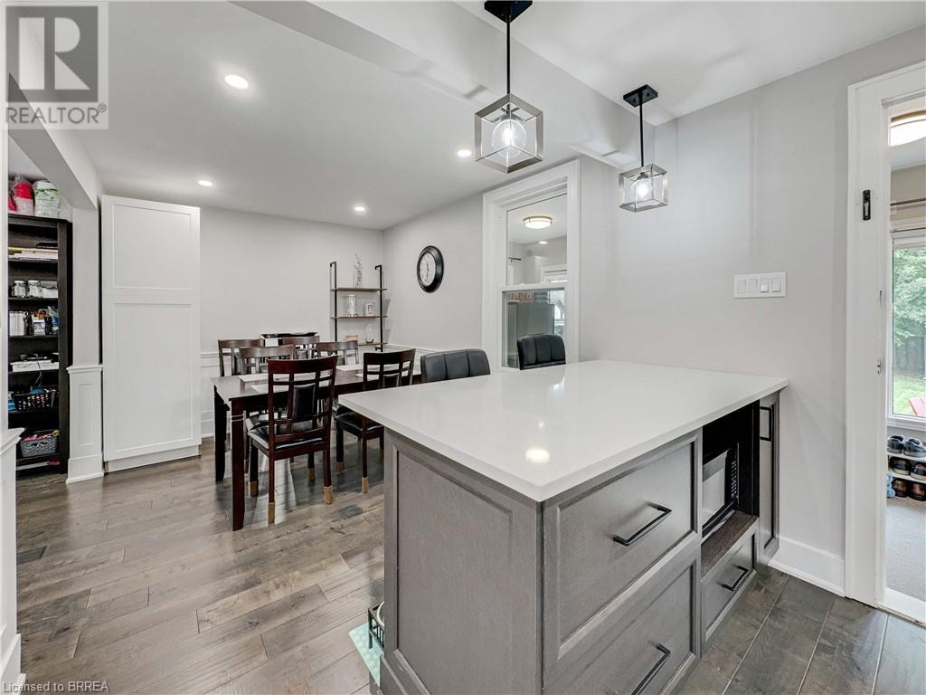 223 Sydenham Street, Brantford, Ontario  N3R 3Z6 - Photo 16 - 40631600