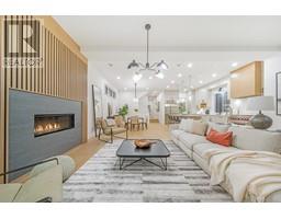 23C GLENMORE DRIVE, West Vancouver, British Columbia