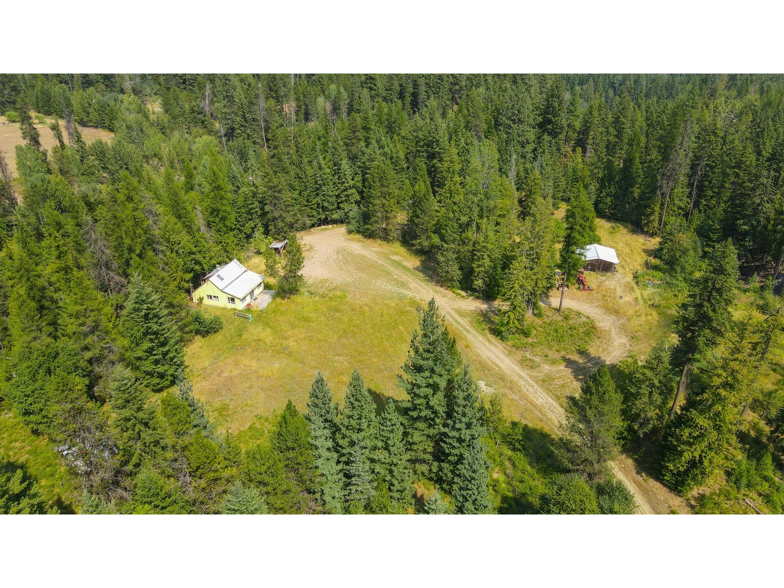 3897 Passmore Upper Road, Passmore, British Columbia  V0G 2J0 - Photo 1 - 2478987