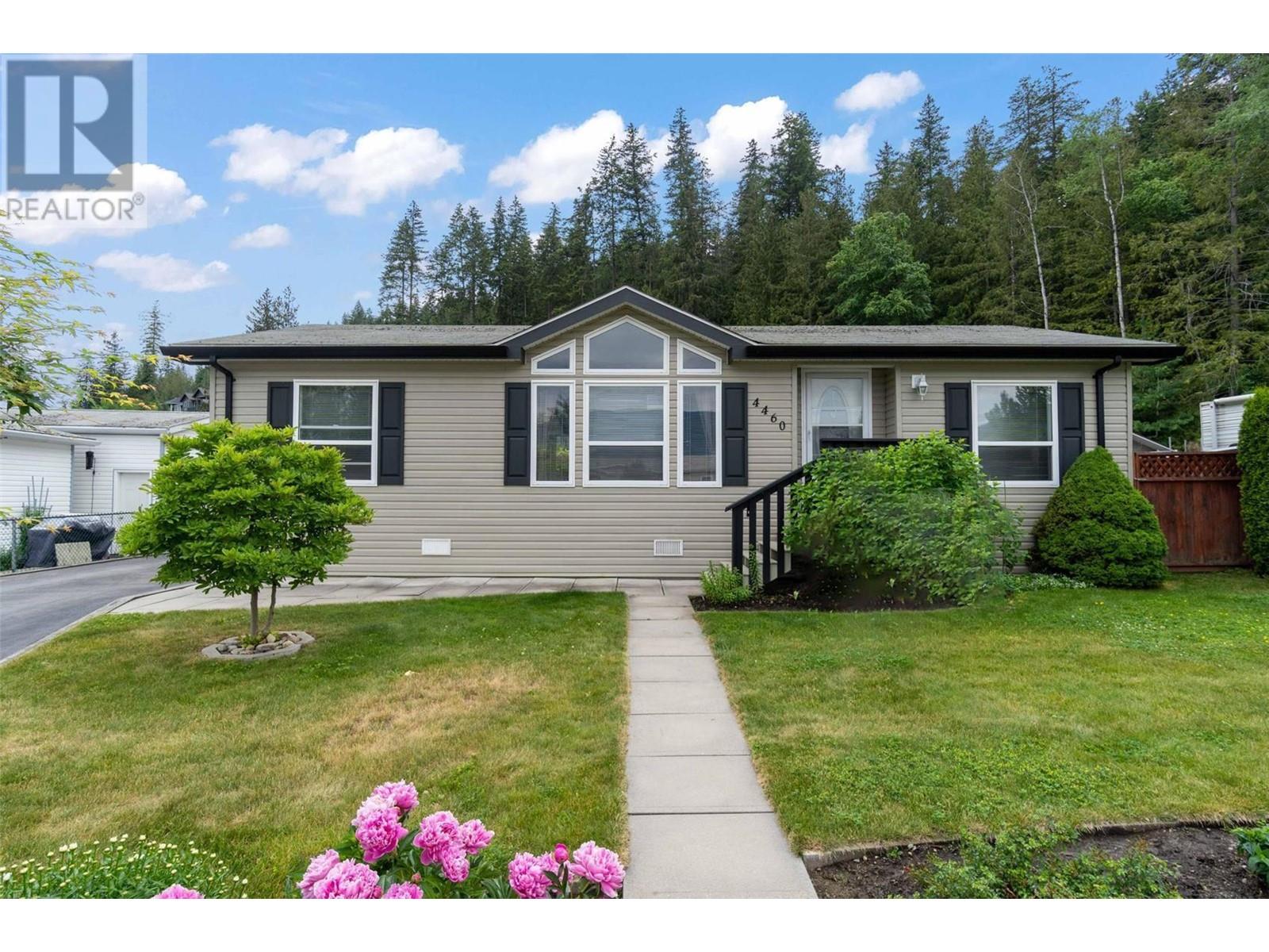 4460 73 Avenue NE Salmon Arm