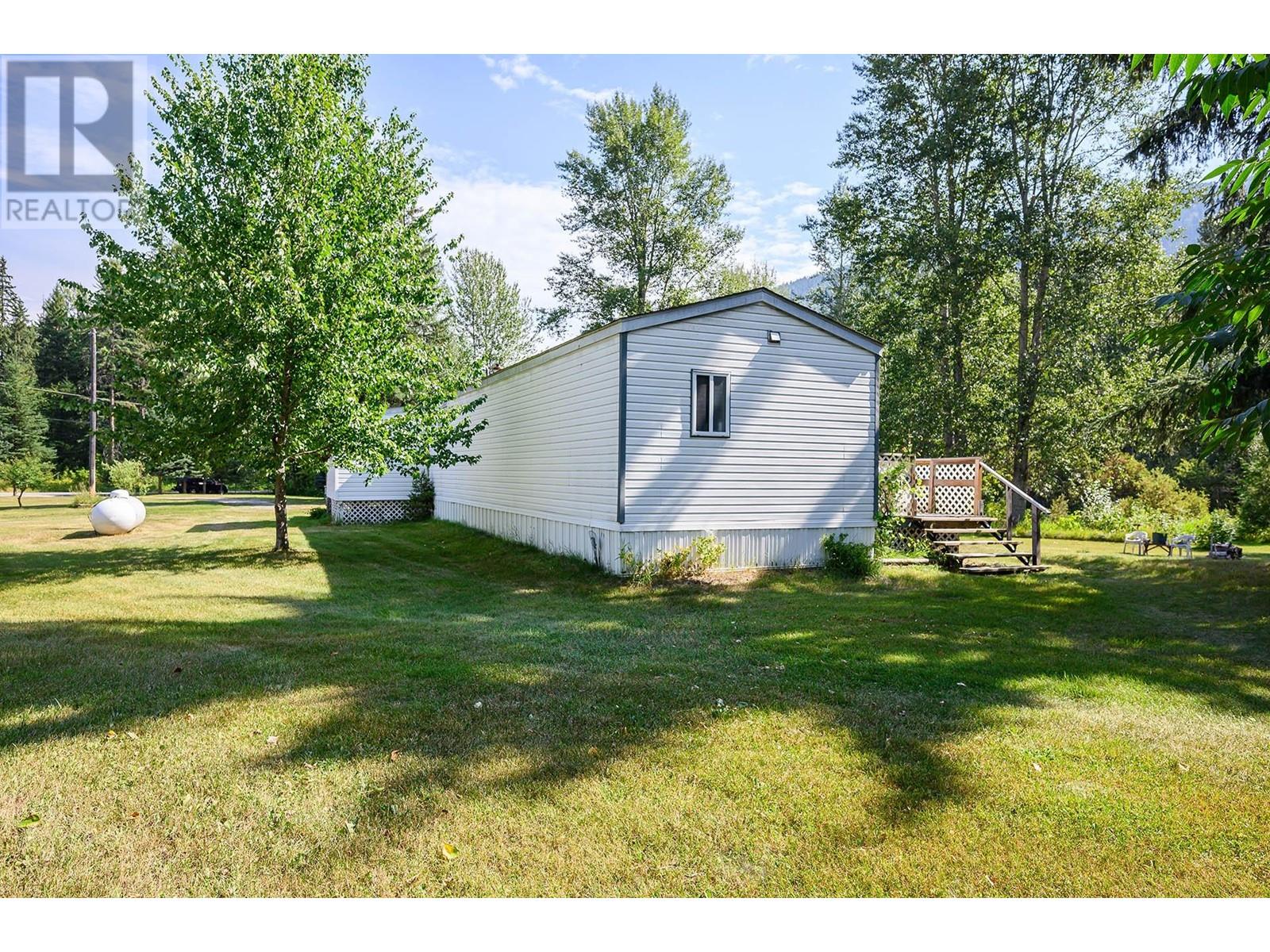 46 Blackpool Road, Clearwater, British Columbia  V0E 1N2 - Photo 27 - 180323