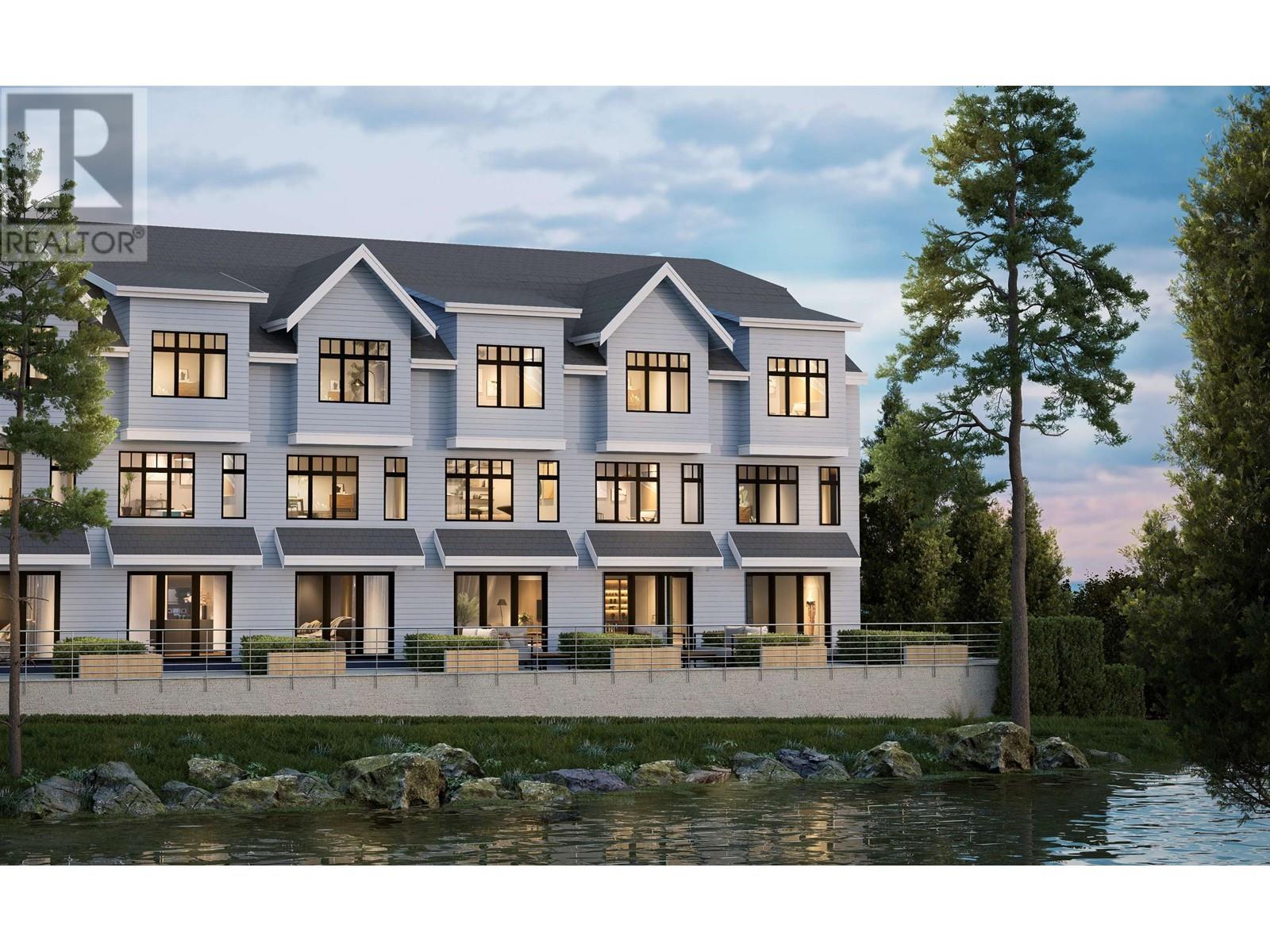 1 1928 GLENAIRE DRIVE, north vancouver, British Columbia