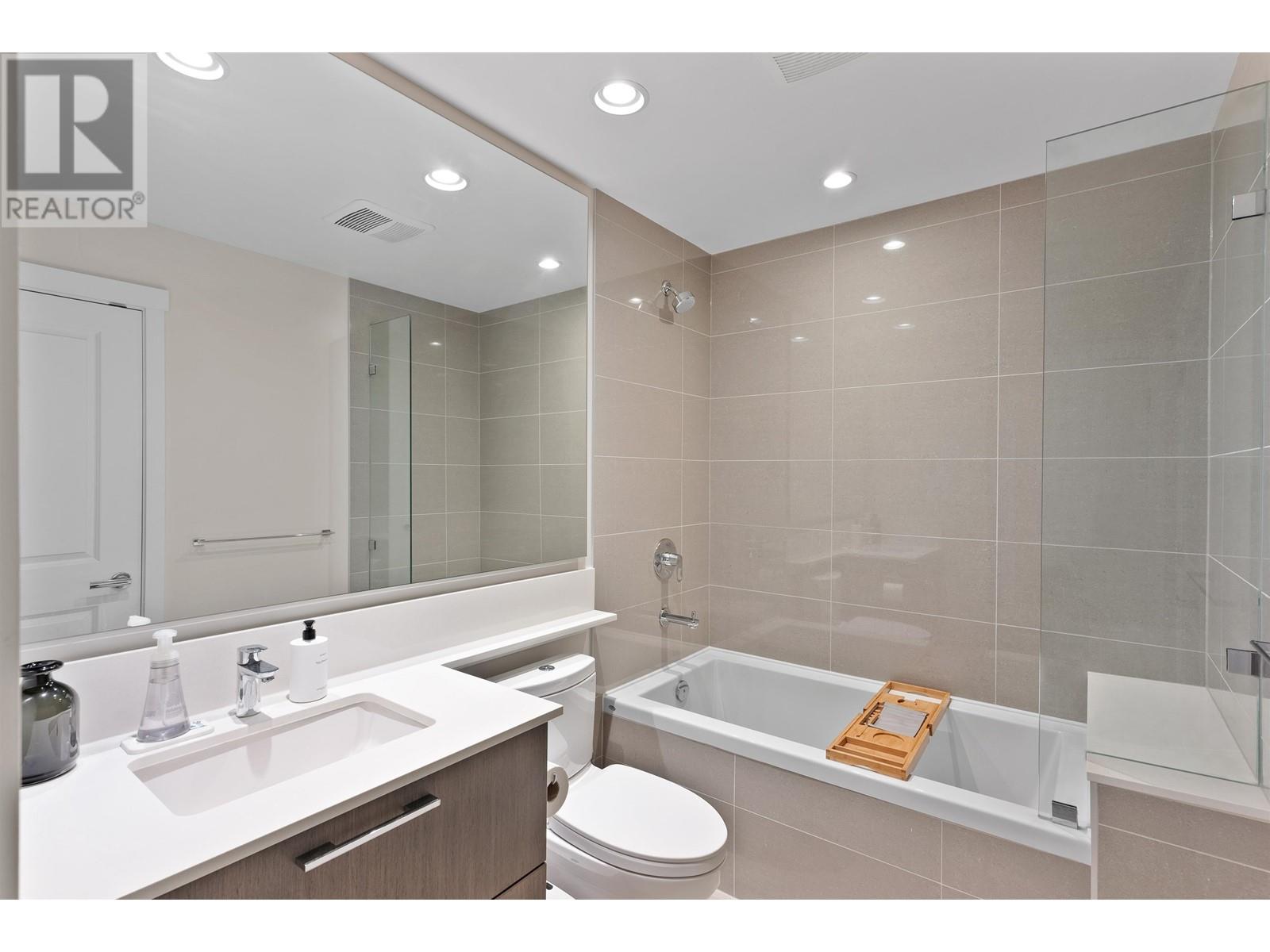 527 3563 Ross Drive, Vancouver, British Columbia  V6S 0L3 - Photo 18 - R2909496