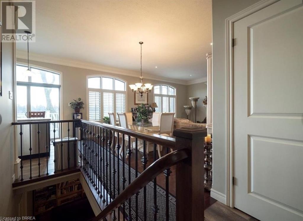 68 Fairview Drive Unit# 10, Brantford, Ontario N3R 2W9 - Photo 3 - 40632651