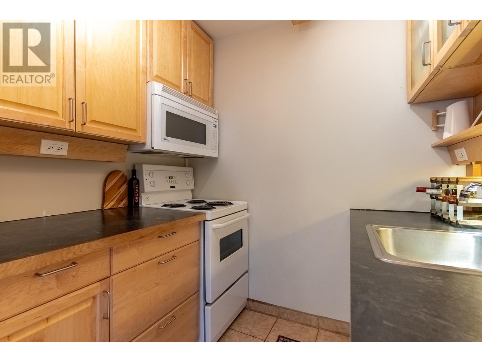 114-870 Mcqueen Drive, Kamloops, British Columbia  V2B 7X9 - Photo 11 - 180327