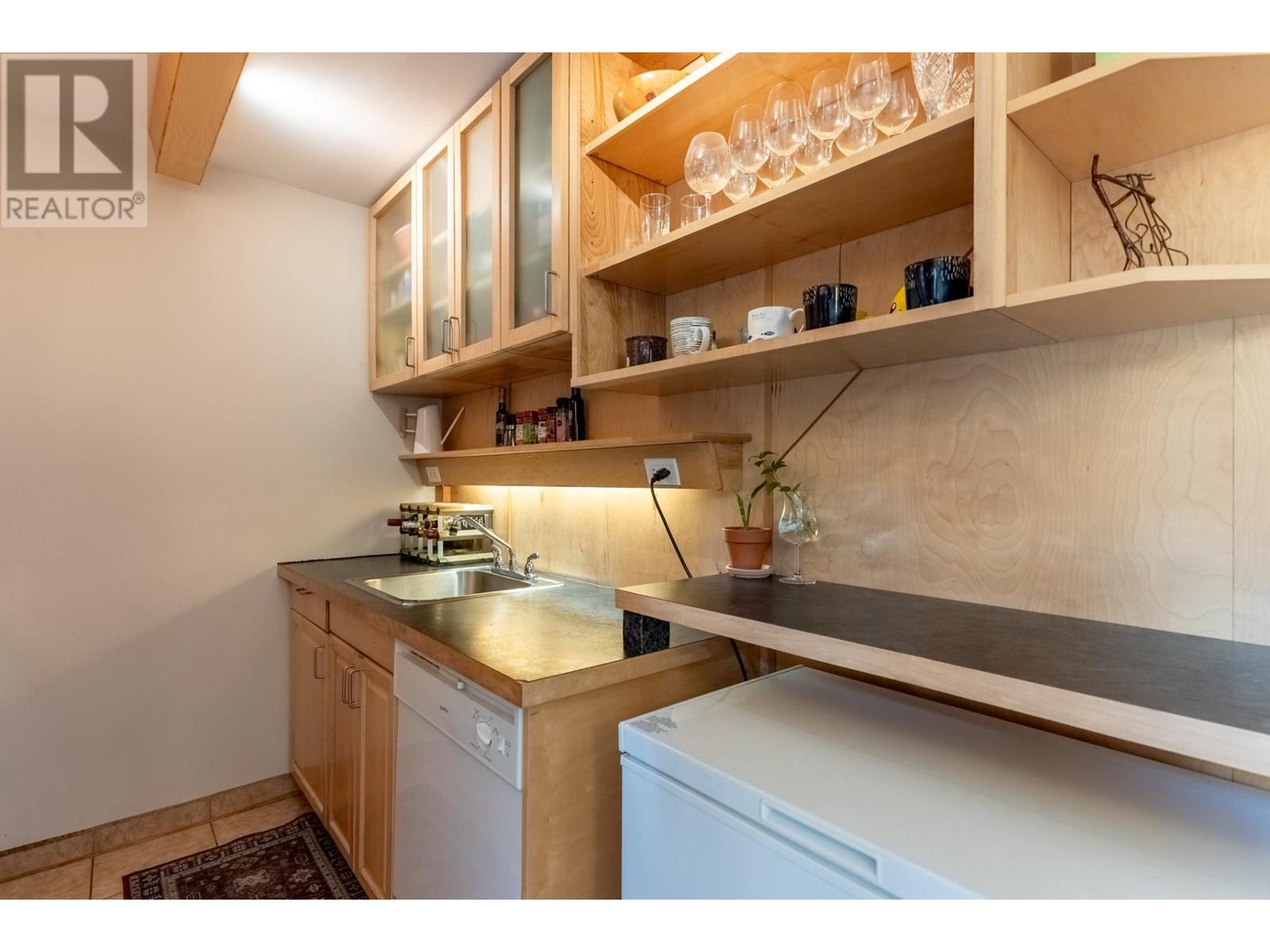 114-870 Mcqueen Drive, Kamloops, British Columbia  V2B 7X9 - Photo 13 - 180327