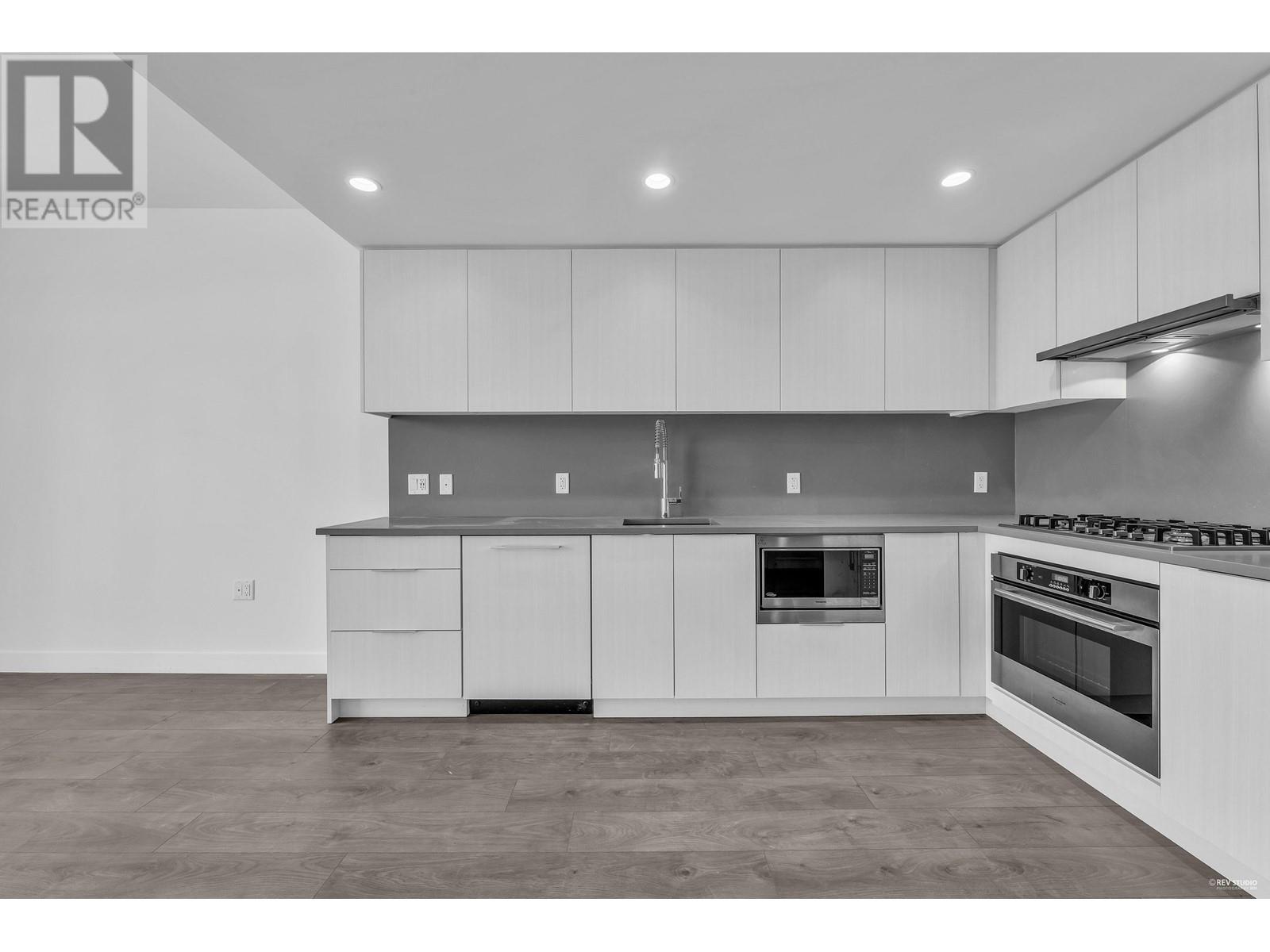 1002 4465 Juneau Street, Burnaby, British Columbia  V5C 0L8 - Photo 8 - R2910906