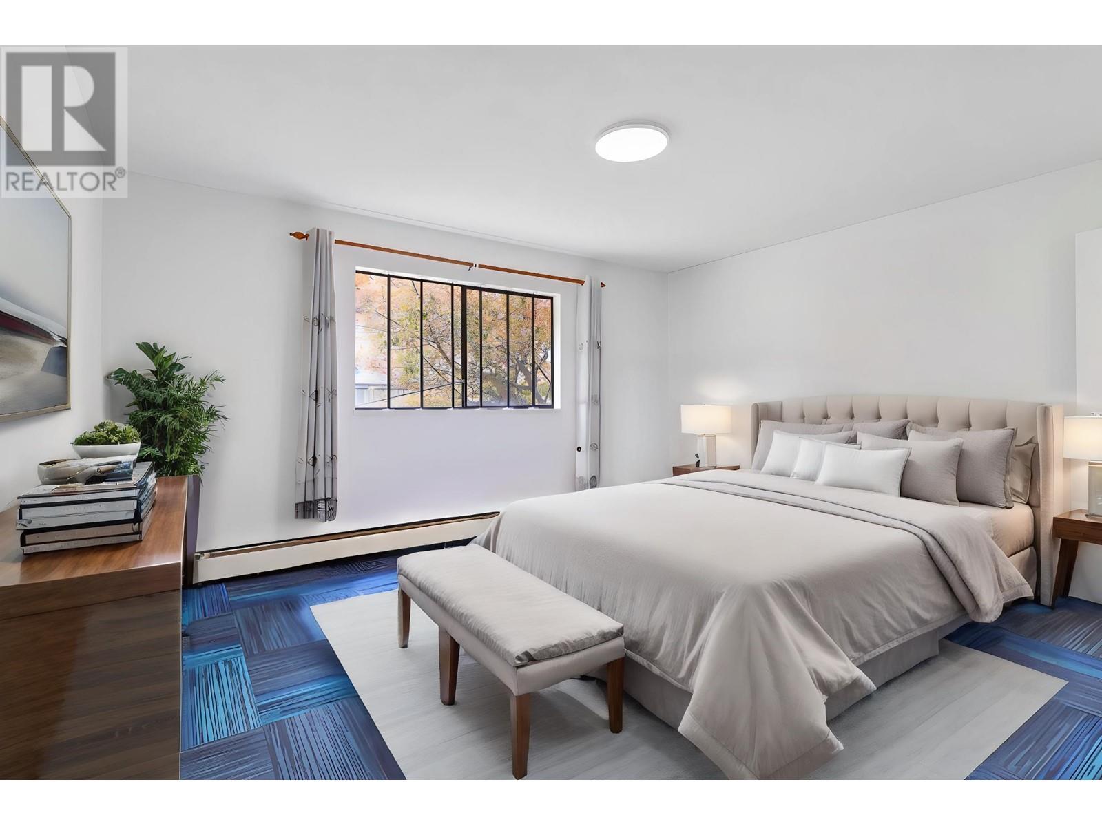 Listing Picture 11 of 15 : 7780 ACHESON ROAD, Richmond / 烈治文 - 魯藝地產 Yvonne Lu Group - MLS Medallion Club Member