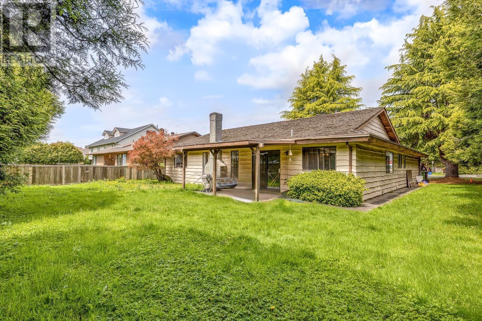 Listing Picture 14 of 15 : 7780 ACHESON ROAD, Richmond / 烈治文 - 魯藝地產 Yvonne Lu Group - MLS Medallion Club Member