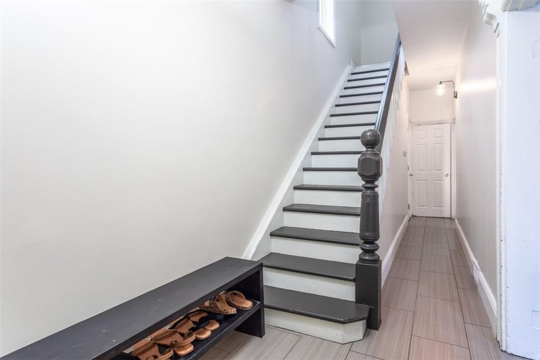 176 Wilson Street, Hamilton, Ontario  L8R 1E4 - Photo 5 - H4202660