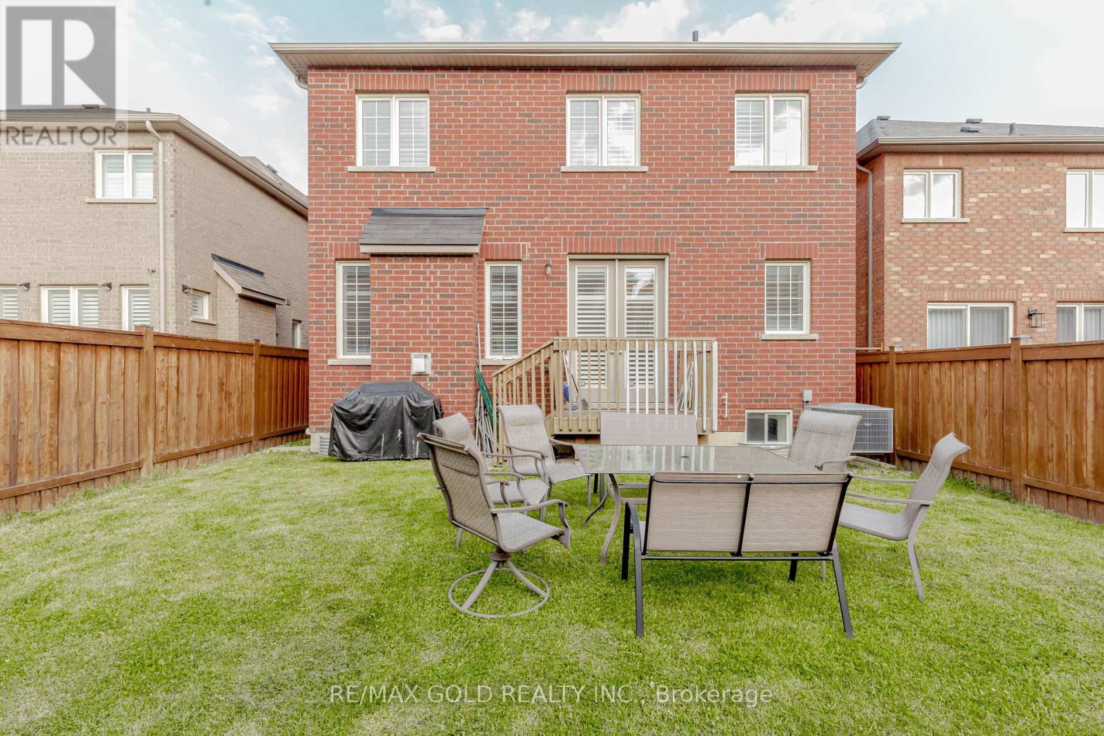 36 Attraction Drive, Brampton (Bram West), Ontario  L6Y 2Z8 - Photo 40 - W9251131