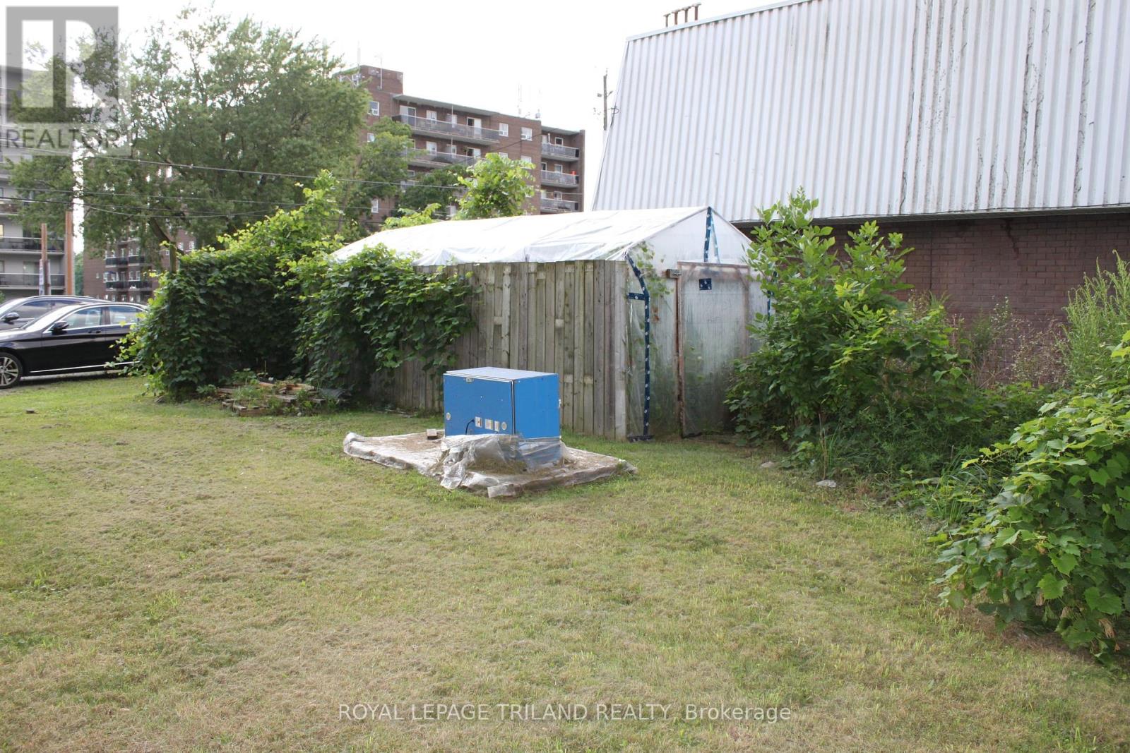 6566 Drummond Road, Niagara Falls (Dorchester), Ontario  L2G 4N7 - Photo 10 - X9251133