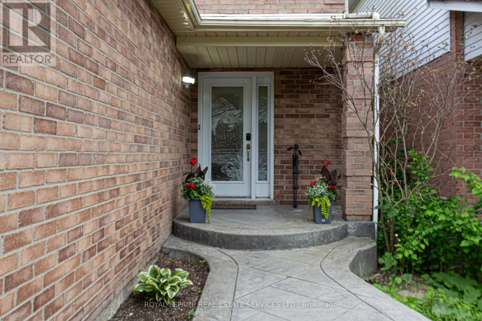 1536 KIRKROW CRESCENT, mississauga (east credit), Ontario