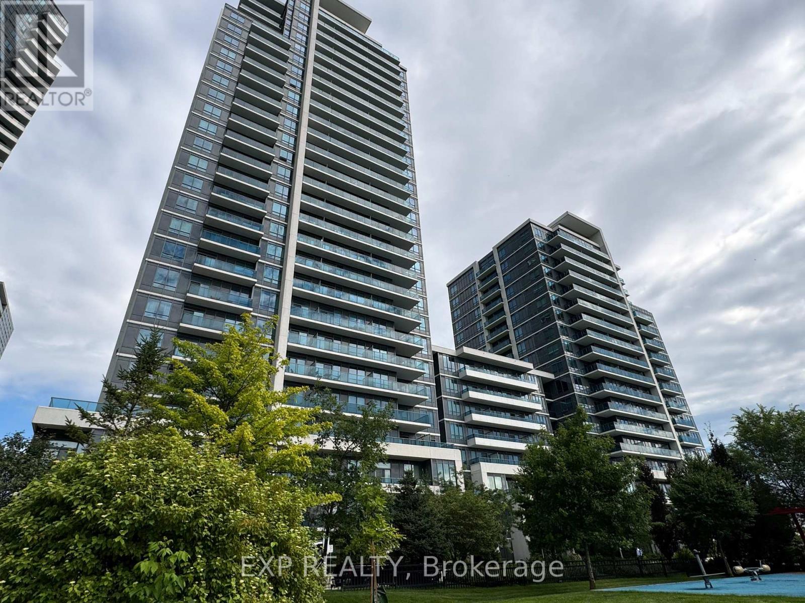 2003 - 7165 Yonge Street, Markham (Grandview), Ontario  L3T 0C9 - Photo 1 - N9251538