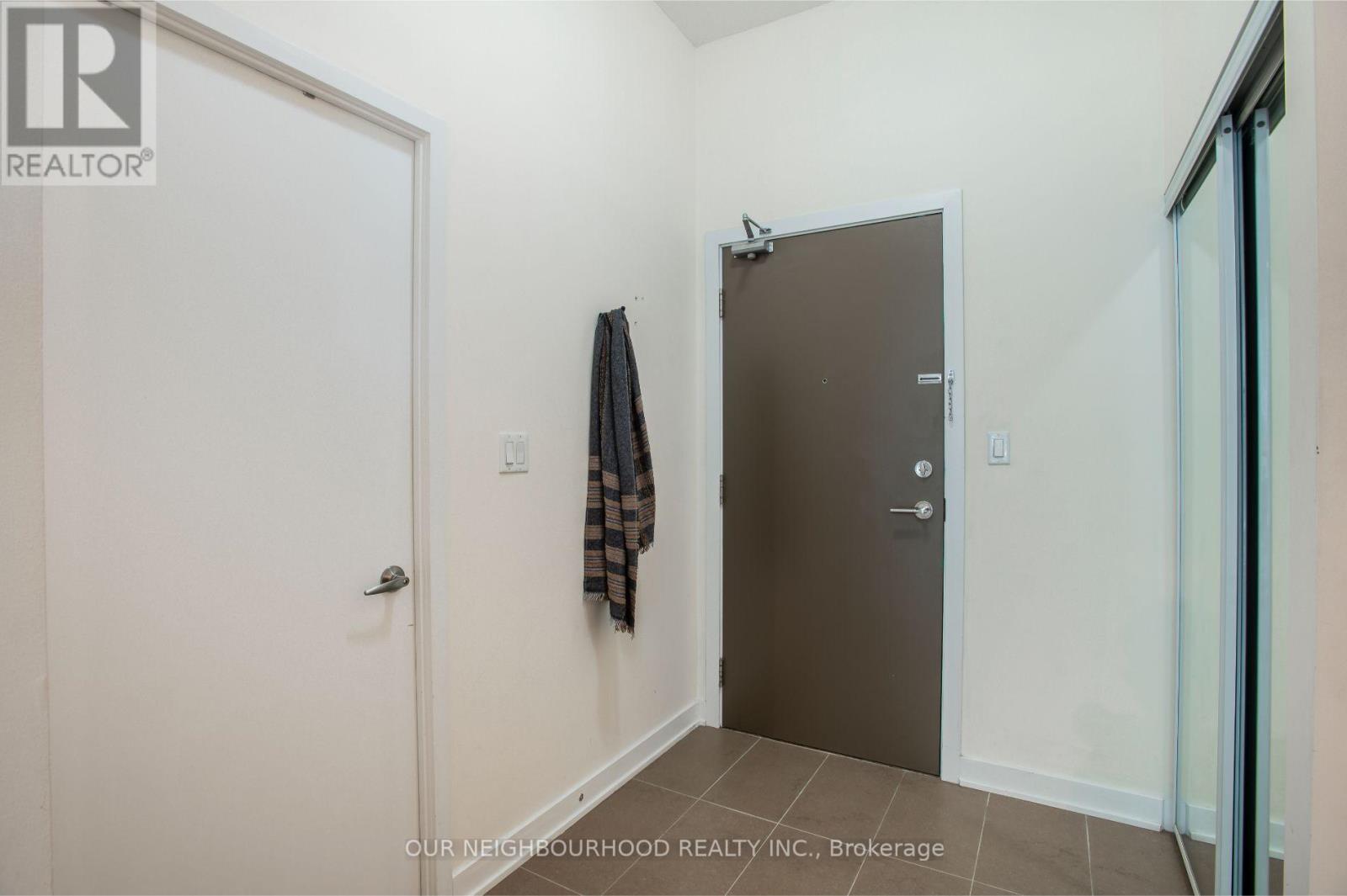 205 - 4065 Brickstone Mews, Mississauga (City Centre), Ontario  L5B 0G3 - Photo 5 - W9251798