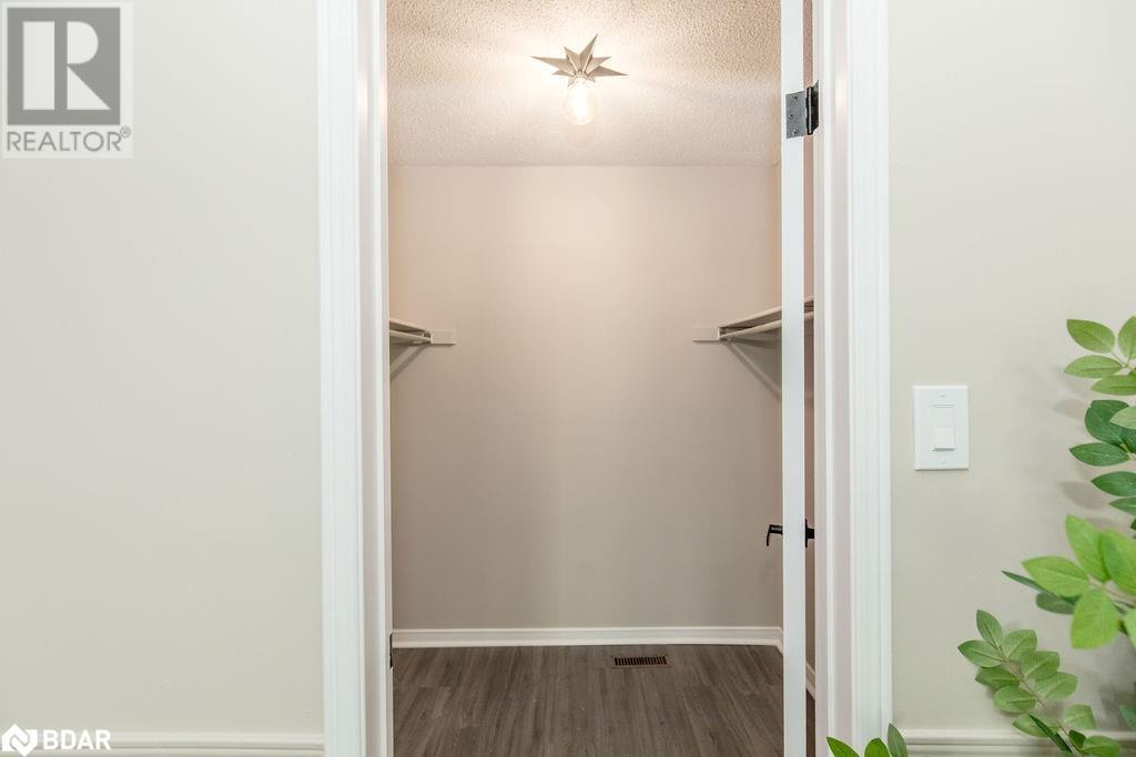 987 Garden Avenue, Innisfil, Ontario  L9S 1W6 - Photo 32 - 40599529