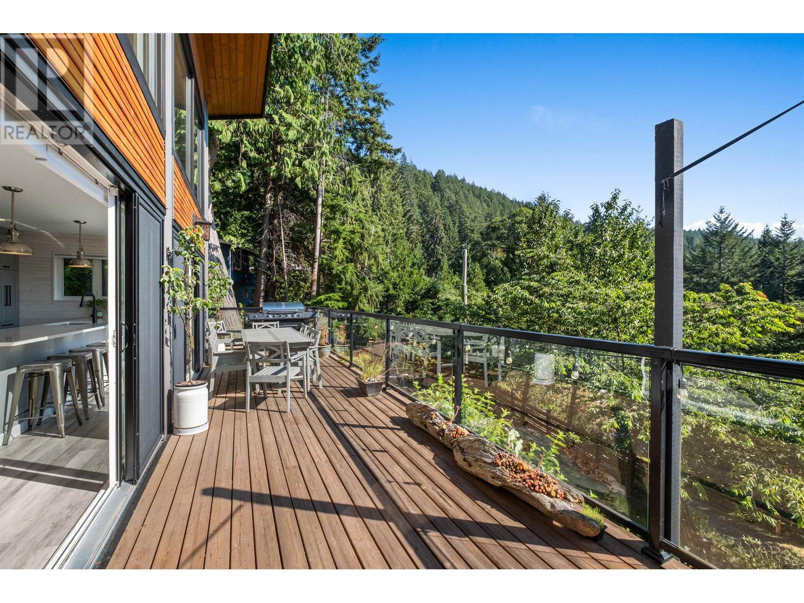 955 Windjammer Road, Bowen Island, British Columbia  V0N 1G2 - Photo 35 - R2914707