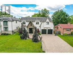 1040 KENT Avenue, oakville, Ontario