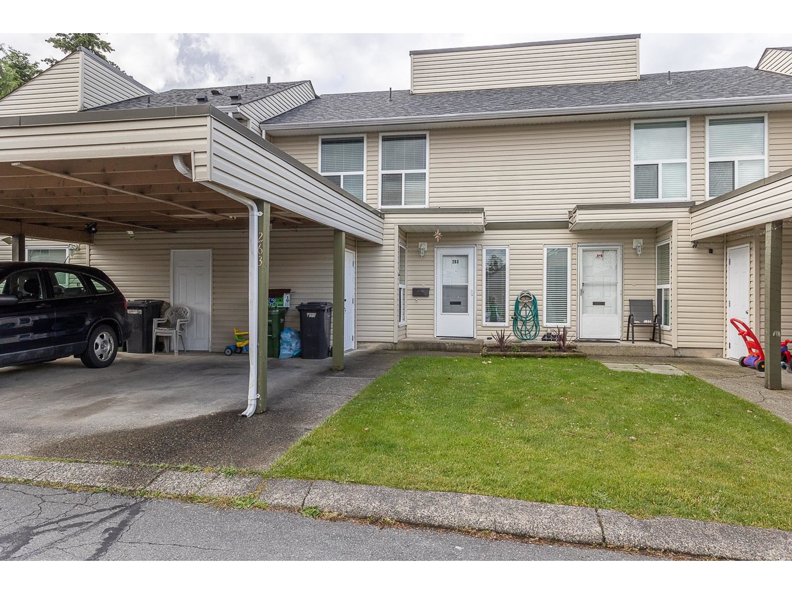 263 32550 Maclure Road, Abbotsford, British Columbia  V2T 4N3 - Photo 2 - R2913899