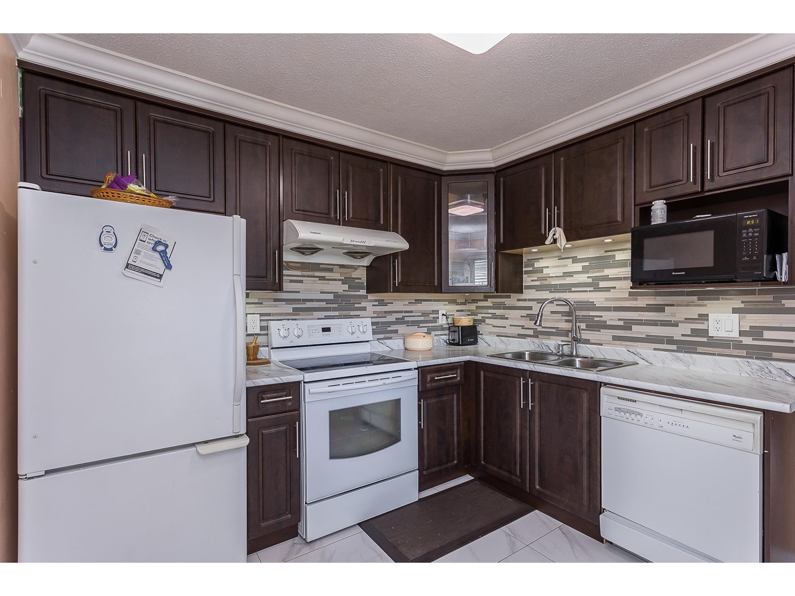 Property at 263 32550 MACLURE ROAD image 4
