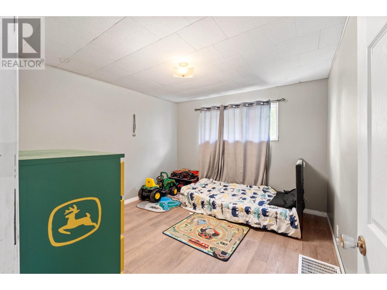 4060 Hills Frontage Rd, Cache Creek, British Columbia  V0K 1H1 - Photo 19 - 180333