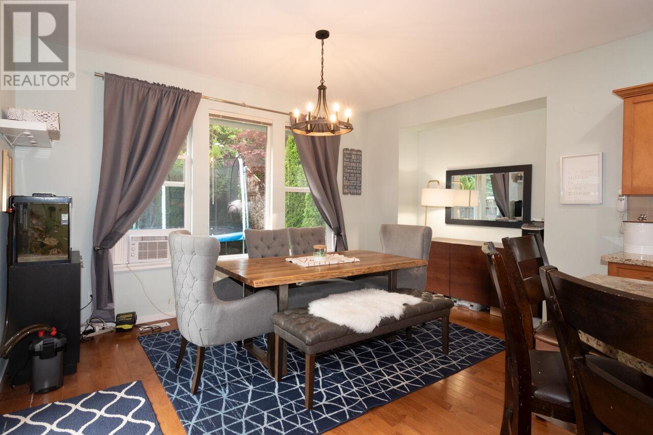 99 Maple Drive, Port Moody, British Columbia  V3H 2Y2 - Photo 4 - R2914344