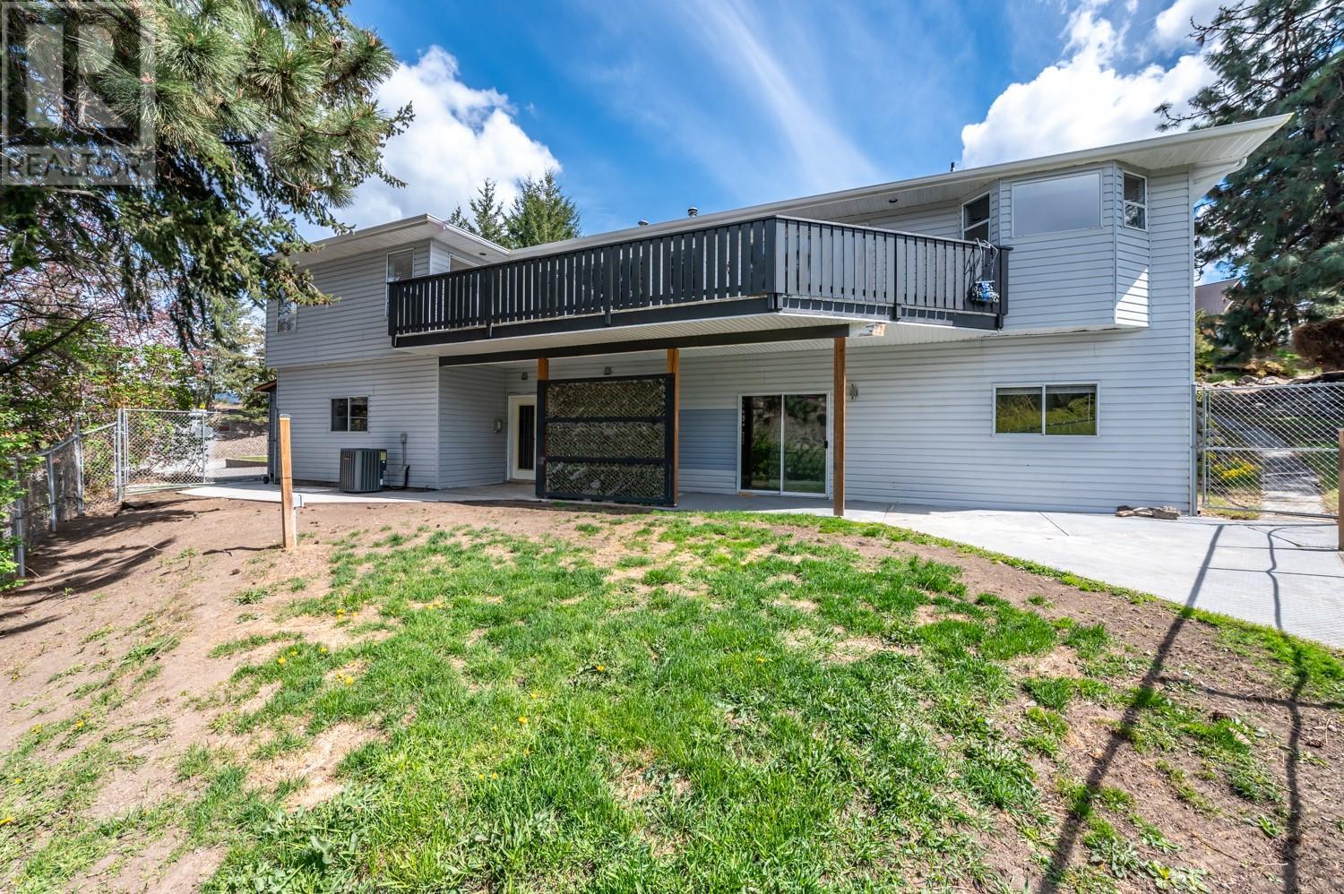 12594 Sunset Place Summerland