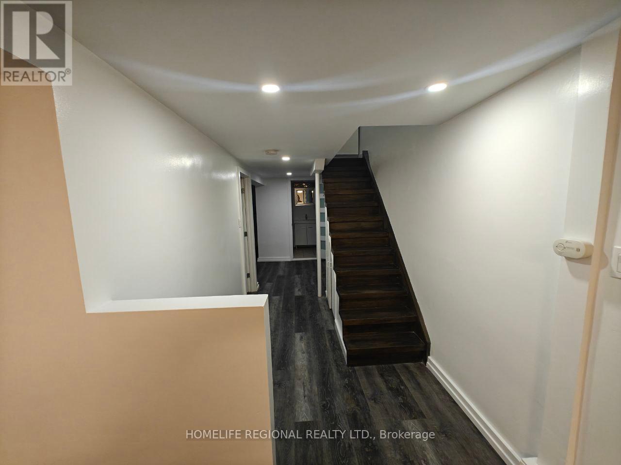 Bsmt - 67 Crawford Street, Toronto (Niagara), Ontario  M6J 2V1 - Photo 3 - C9252425