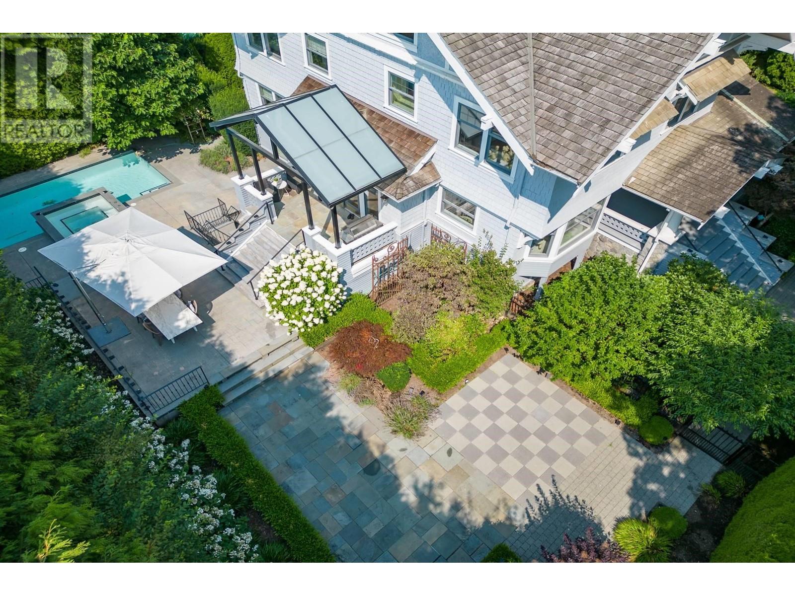 Listing Picture 34 of 36 : 3835 SELKIRK STREET, Vancouver / 溫哥華 - 魯藝地產 Yvonne Lu Group - MLS Medallion Club Member