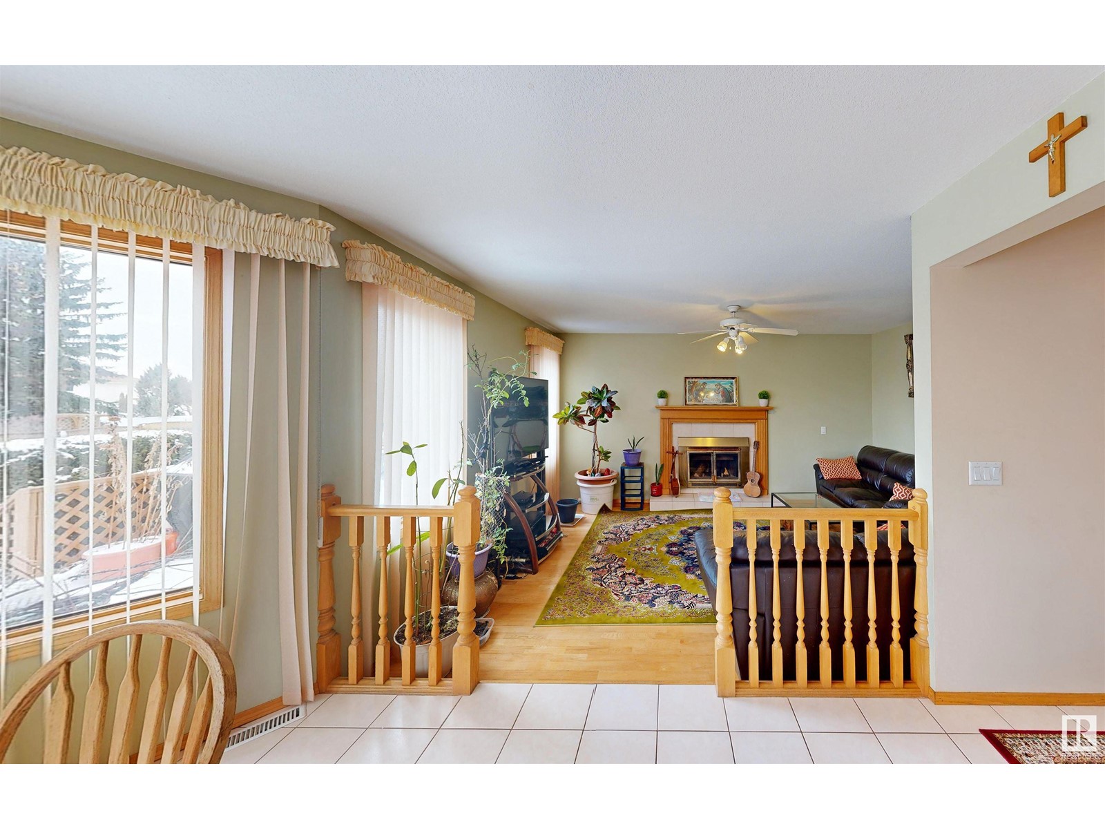 6119 156 Av Nw, Edmonton, Alberta  T5Y 2N1 - Photo 11 - E4379738