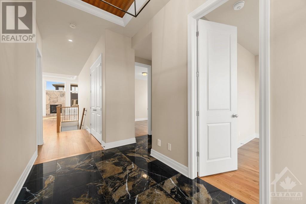 269 Turquoise Street, Rockland, Ontario  K4K 0L7 - Photo 4 - 1406943