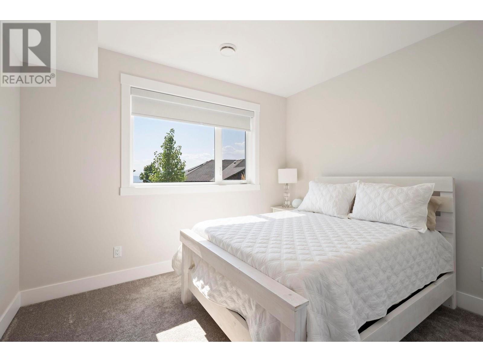 3639 Riviera Drive, Kelowna, British Columbia  V1X 0C1 - Photo 37 - 10321778