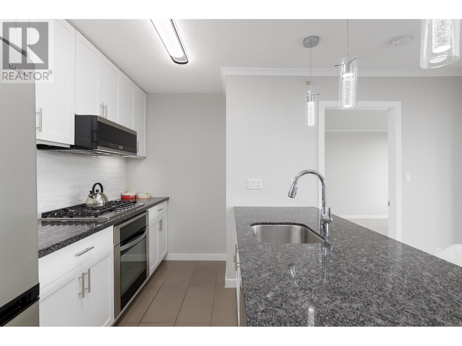 2501 2982 Burlington Drive, Coquitlam, British Columbia V3B 0B3 - Photo 12 - R2913277