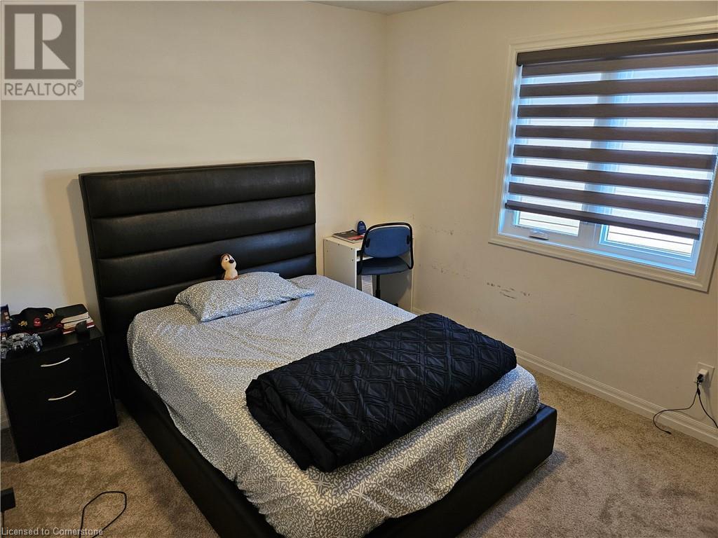 929 Dunnigan Court, Kitchener, Ontario  N2B 3J7 - Photo 10 - 40629343