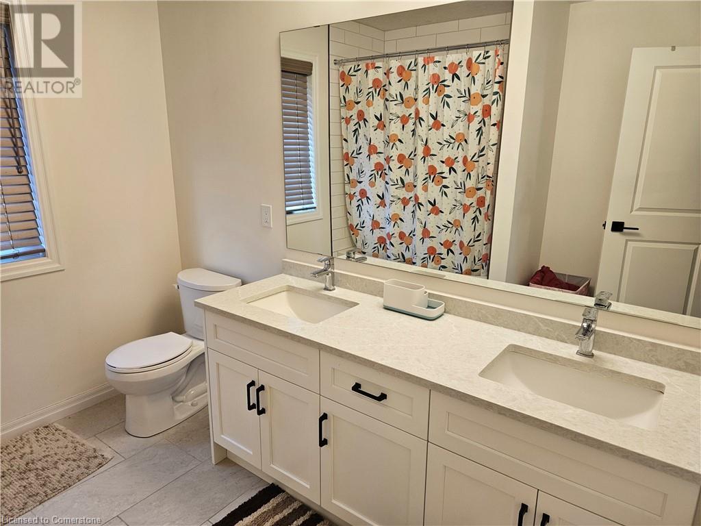 929 Dunnigan Court, Kitchener, Ontario  N2B 3J7 - Photo 12 - 40629343