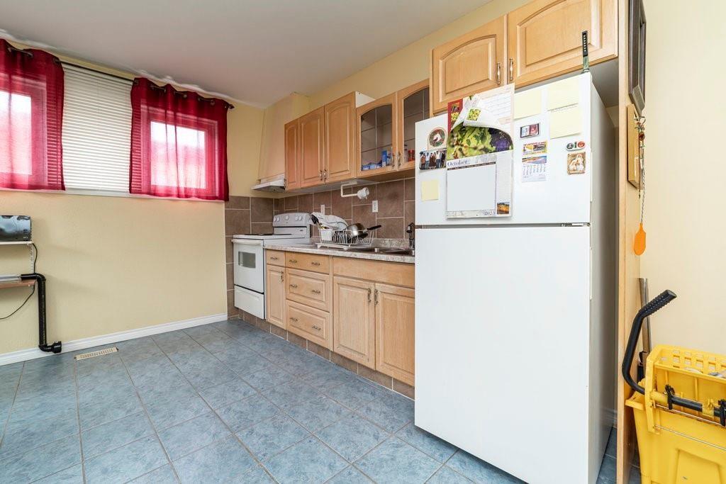 96 Kinrade Avenue