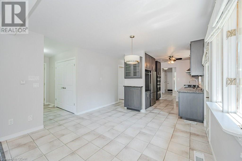 4 Valleyridge Trail, Guelph, Ontario  N1G 4A9 - Photo 13 - 40633345