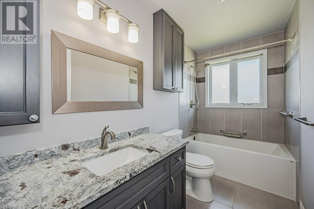 4 Valleyridge Trail, Guelph, Ontario  N1G 4A9 - Photo 17 - 40633345