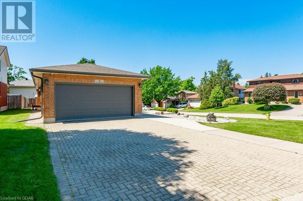 4 Valleyridge Trail, Guelph, Ontario  N1G 4A9 - Photo 4 - 40633345