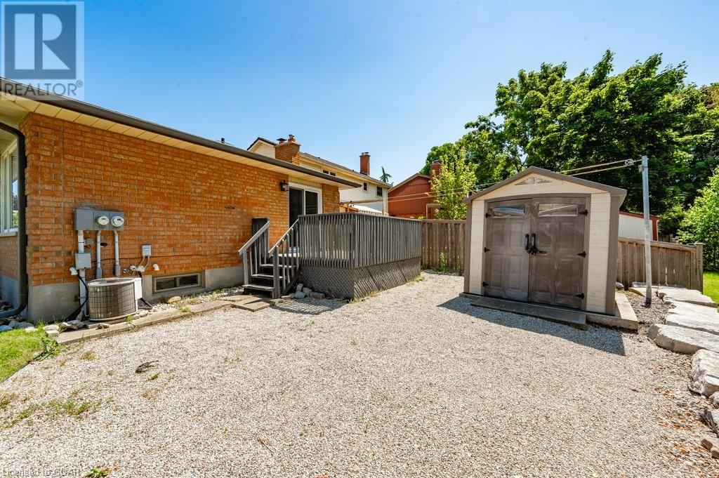 4 Valleyridge Trail, Guelph, Ontario  N1G 4A9 - Photo 43 - 40633345