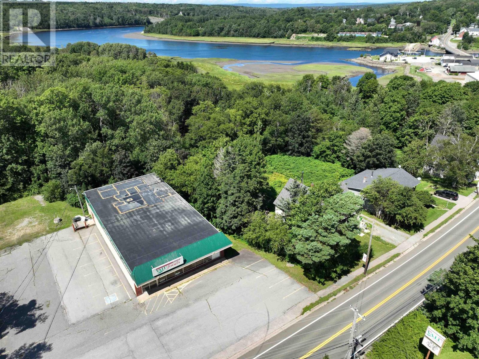 4479 Highway 1, Weymouth, Nova Scotia  B0W 3T0 - Photo 11 - 202419563