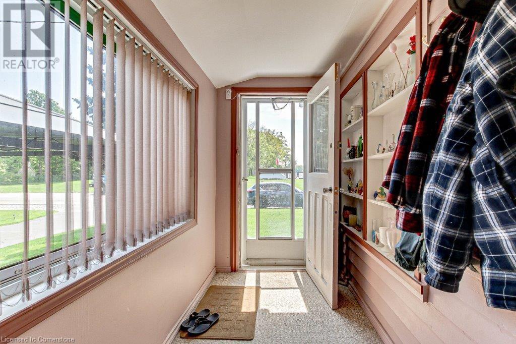 115 E Mcdowell Road, Glenshee, Ontario  N3Y 4J9 - Photo 3 - 40633398