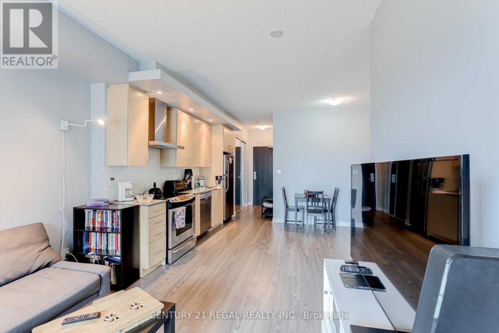 1621 - 165 Legion Road, Toronto (Mimico), Ontario  M8Y 0B3 - Photo 8 - W9253858