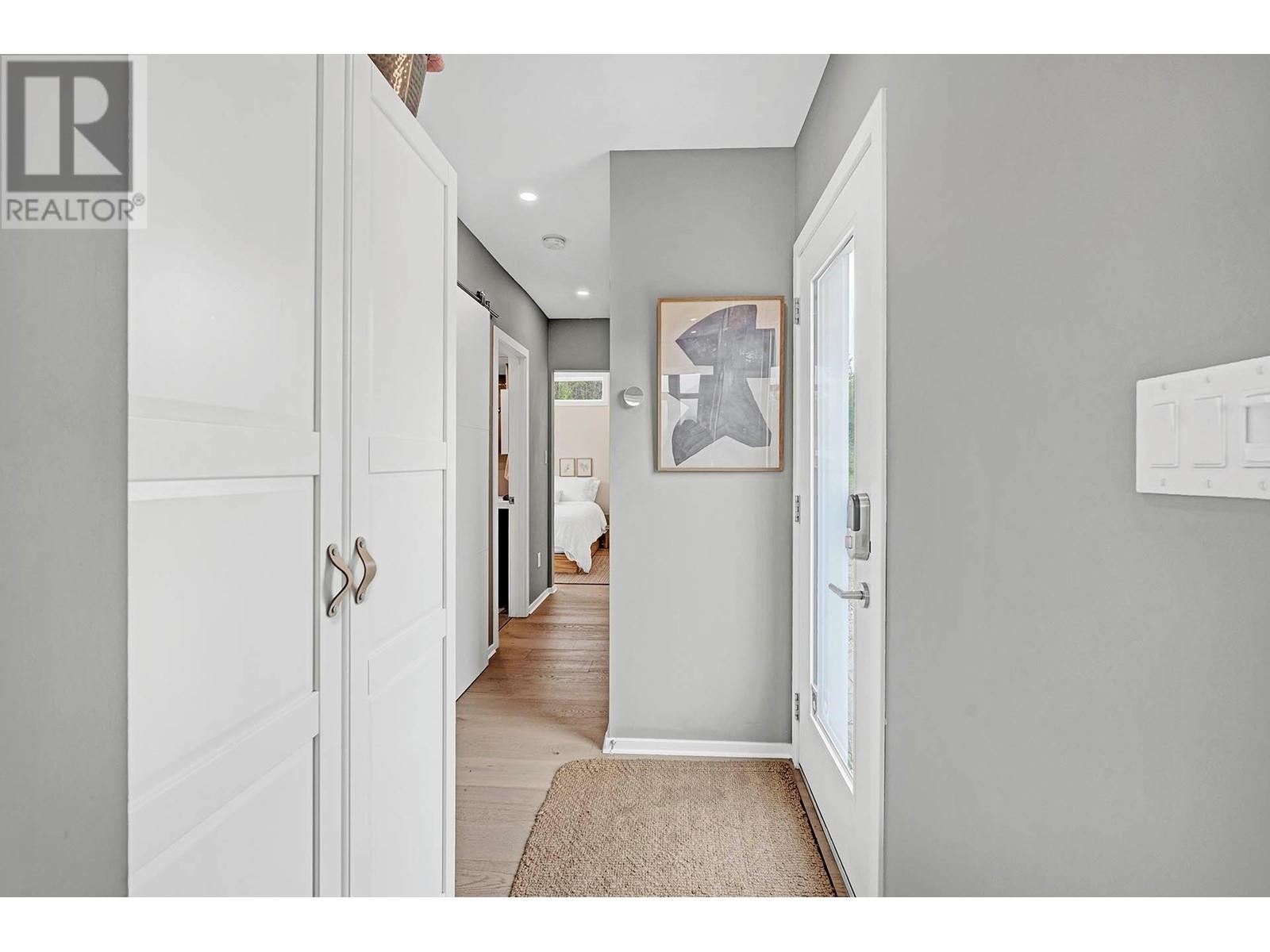 894 Hepburn Rd, Chase, British Columbia  V0E 1M1 - Photo 13 - 180350