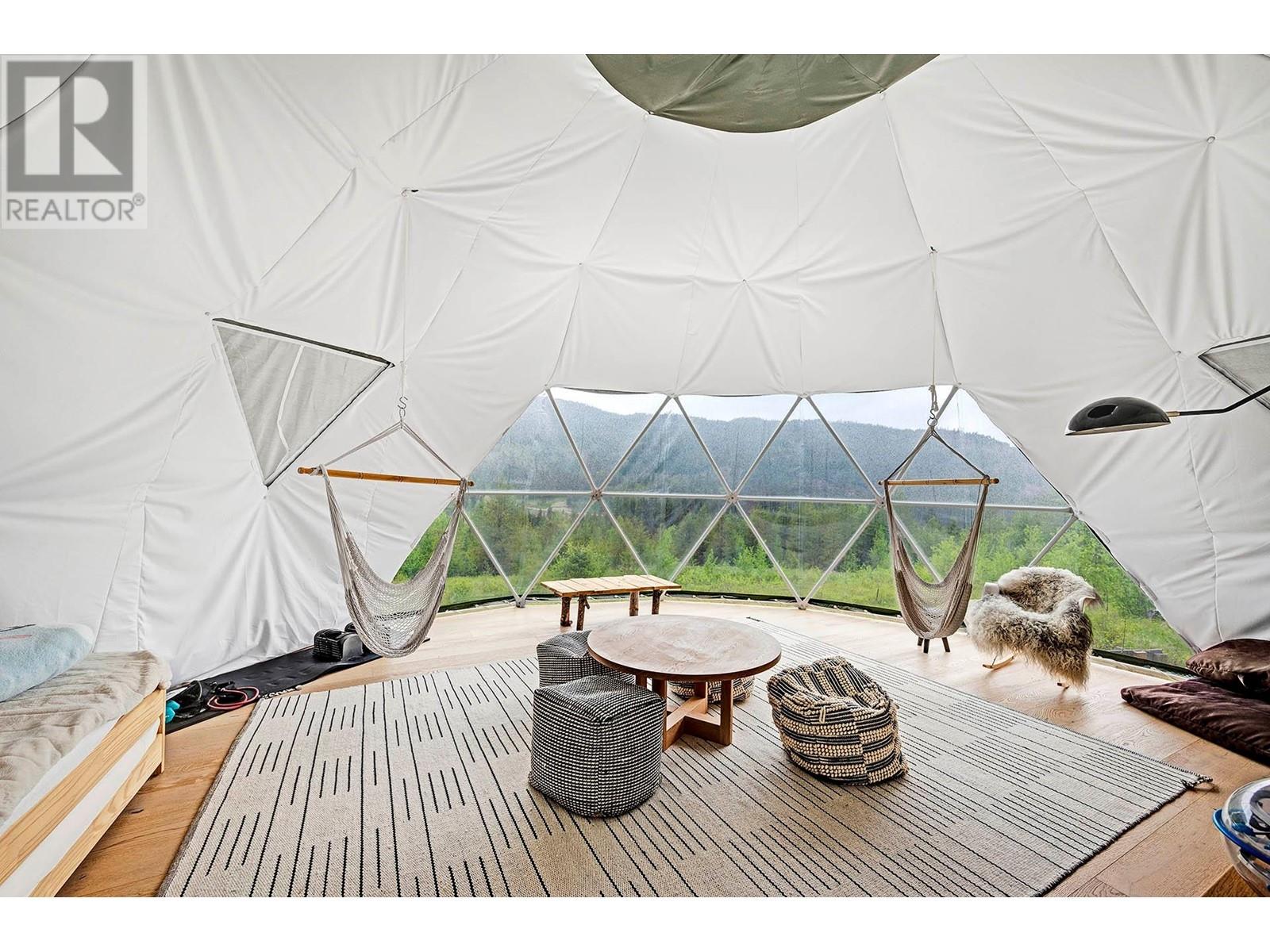 894 Hepburn Rd, Chase, British Columbia  V0E 1M1 - Photo 16 - 180350