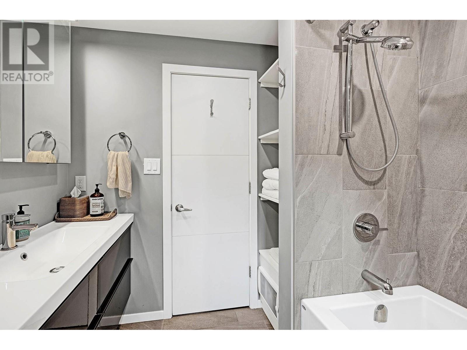 894 Hepburn Rd, Chase, British Columbia  V0E 1M1 - Photo 30 - 180350