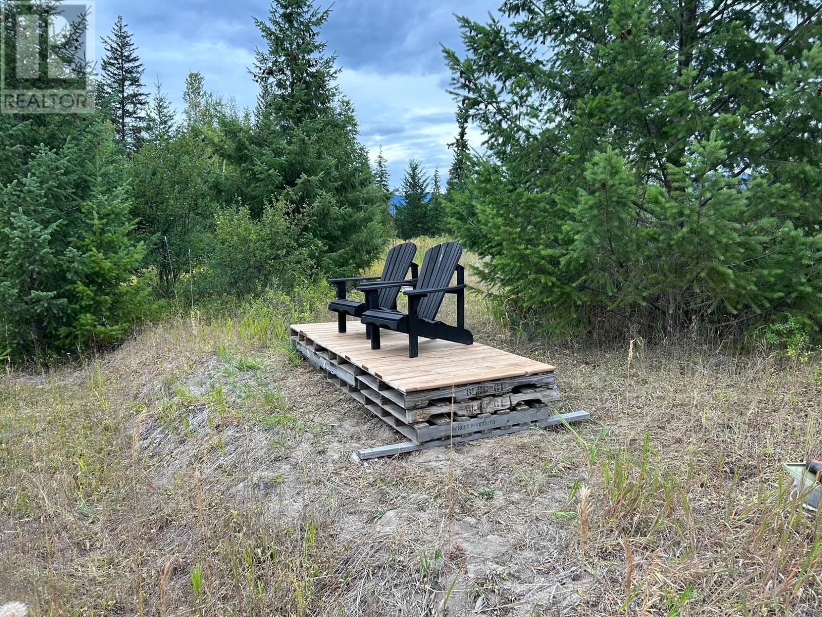 894 Hepburn Rd, Chase, British Columbia  V0E 1M1 - Photo 5 - 180350