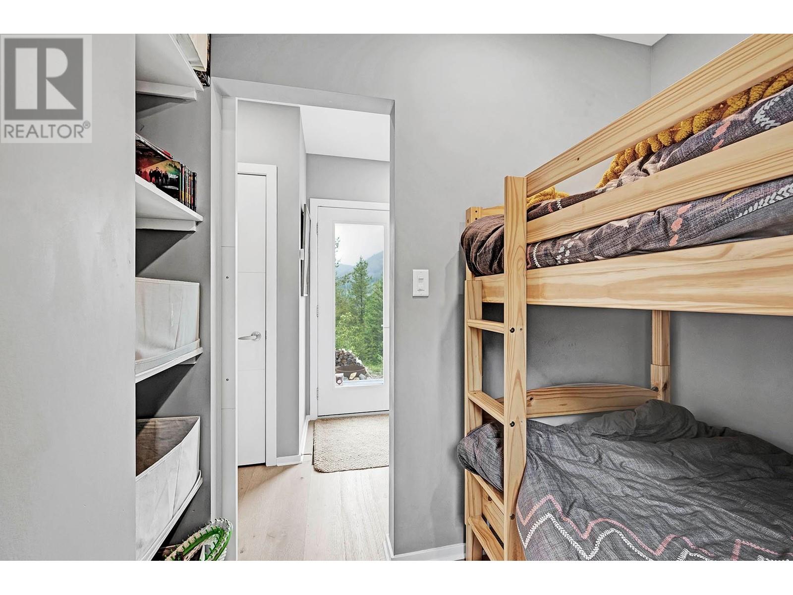 894 Hepburn Rd, Chase, British Columbia  V0E 1M1 - Photo 9 - 180350