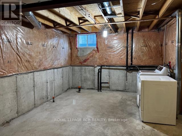 92 Kraus Road, Barrie, Ontario  L4N 0N7 - Photo 15 - S9253982